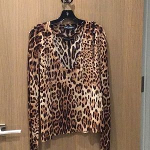 Tank top and long sleeved button set